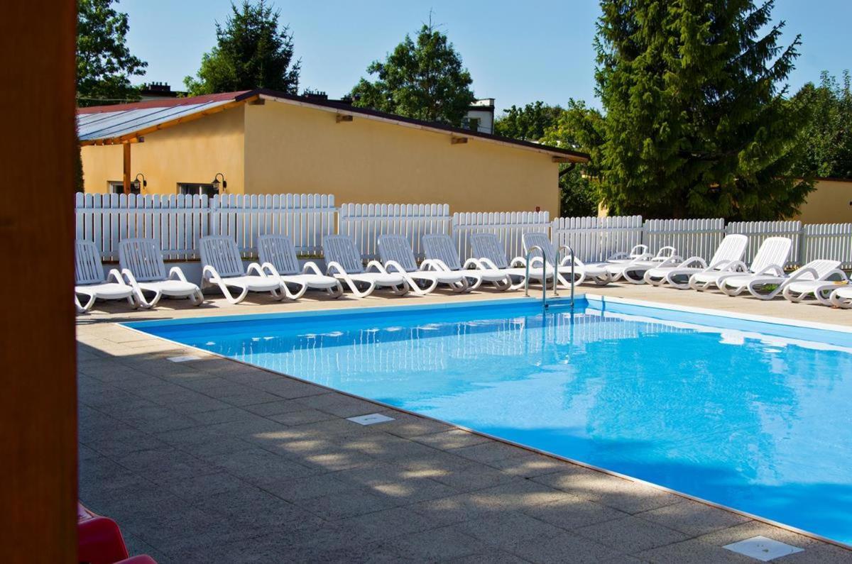 Apartament Kapitanski Z Widokiem Na Morze 4 Pietro - By Perlowa Przystan Rent 시아노제티 외부 사진